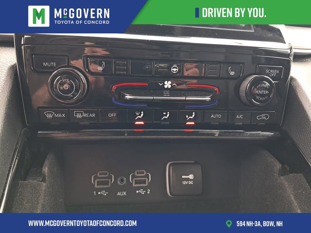 Used 2021 Jeep Grand Cherokee L Limited AWD/4WD image 31