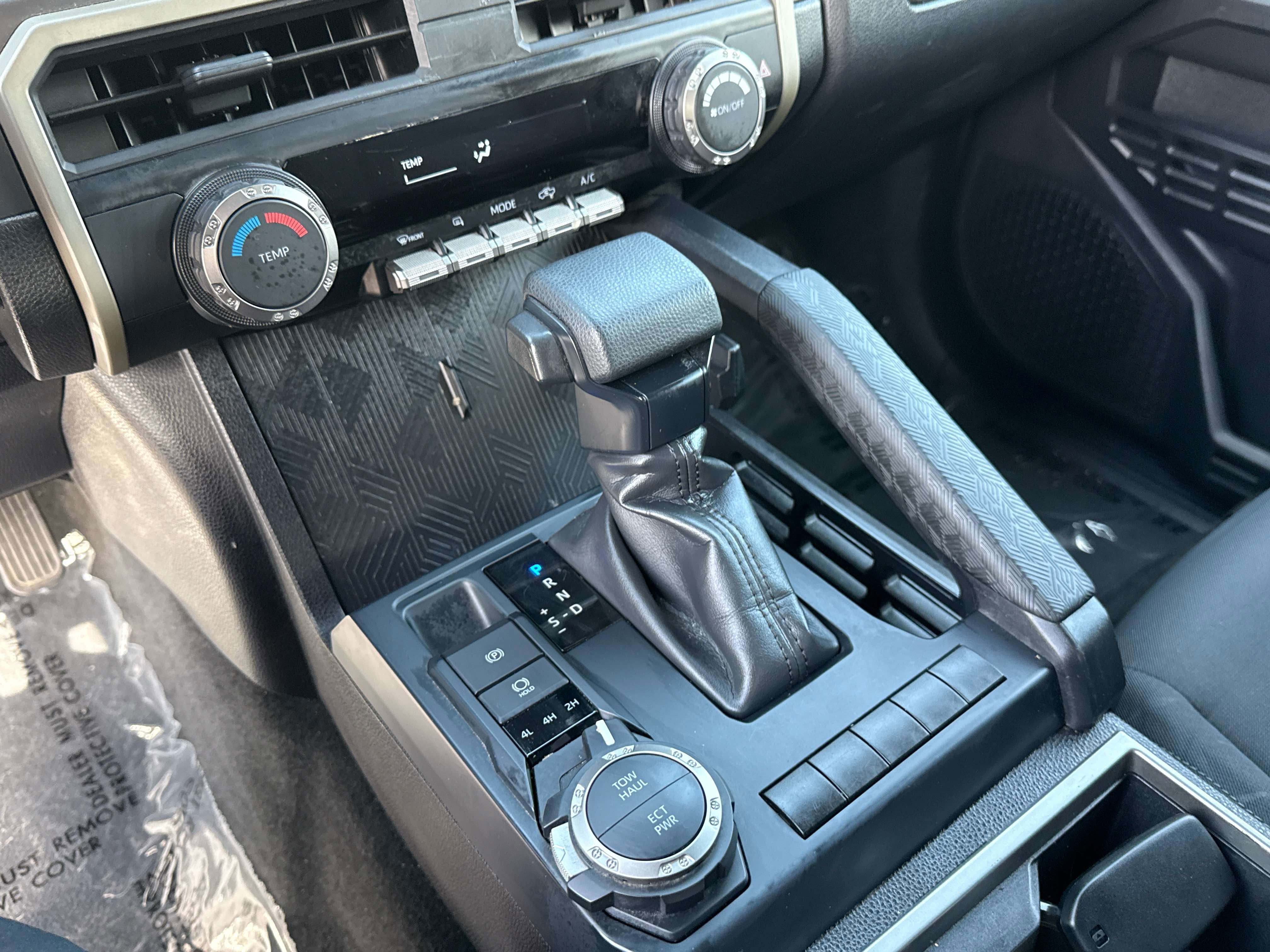 Used 2024 Toyota Tacoma SR5 image 18