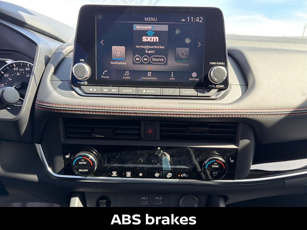 New 2026 Nissan Rogue SV AWD/4WD image 21