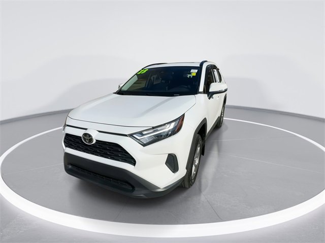 Used 2023 Toyota RAV4 XLE image 4