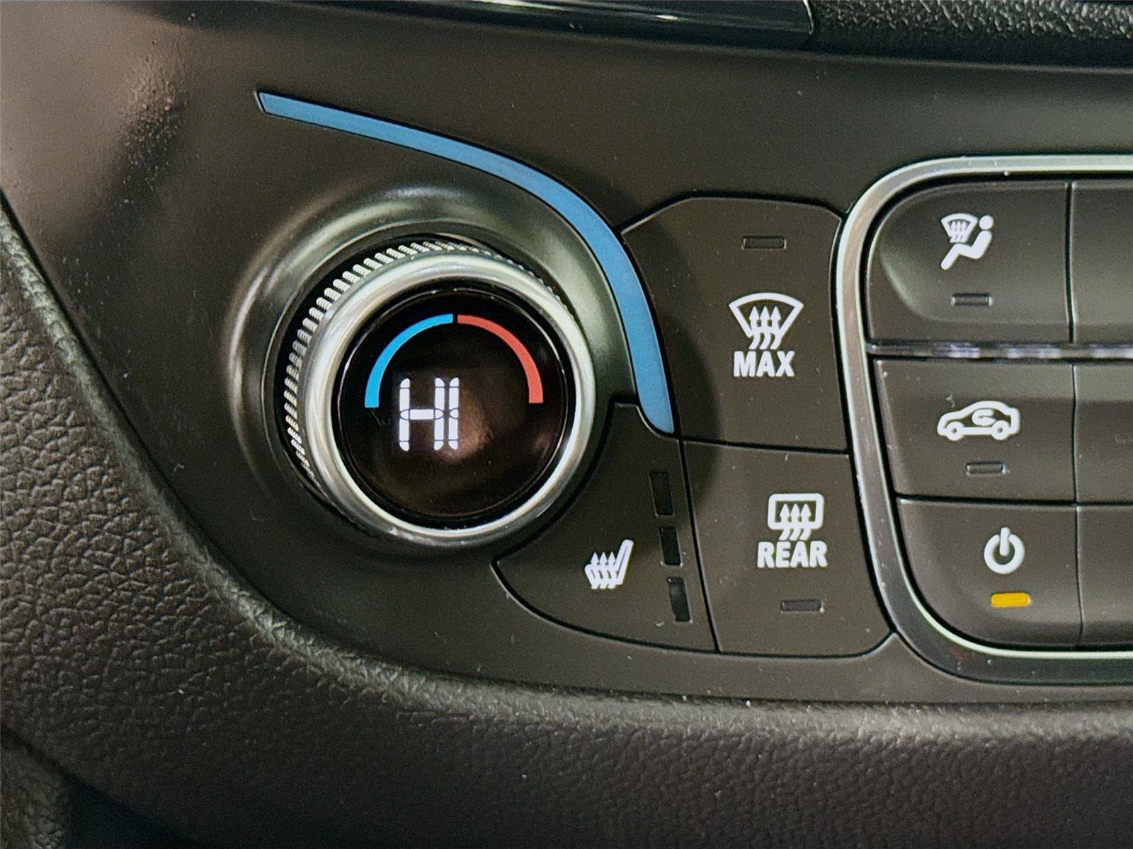 Used 2024 Chevrolet Equinox RS image 21