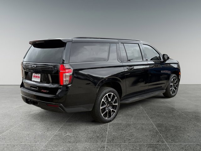 Used 2023 Chevrolet Suburban RST image 5