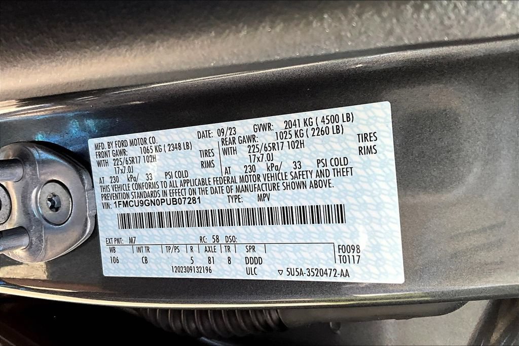 Used 2023 Ford Escape Active w/ Tech Pack #1 AWD/4WD image 18