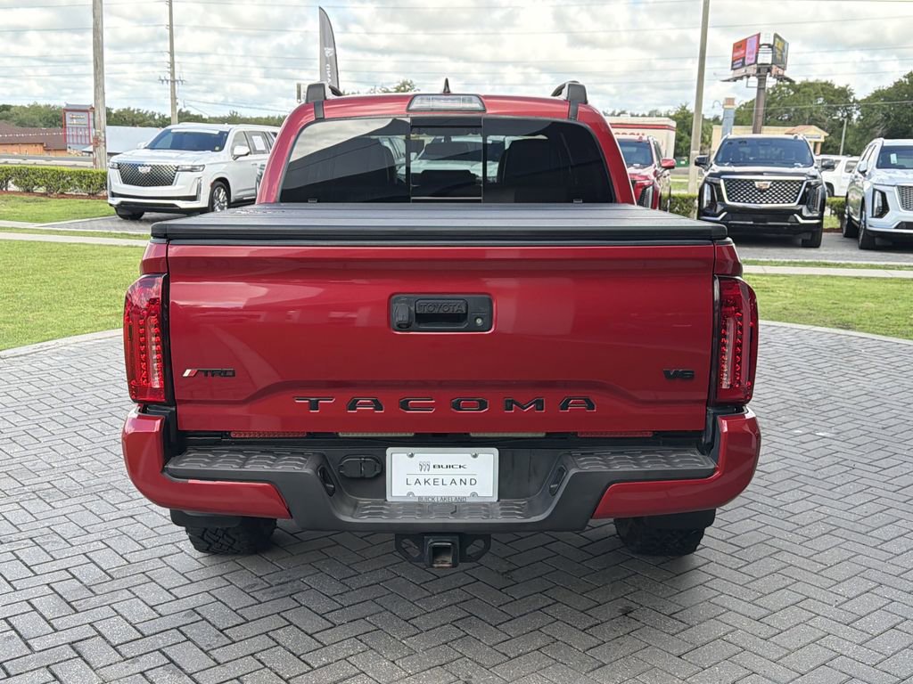 Used 2017 Toyota Tacoma TRD Off-Road w/ Tow Package (A/T) AWD/4WD image 5