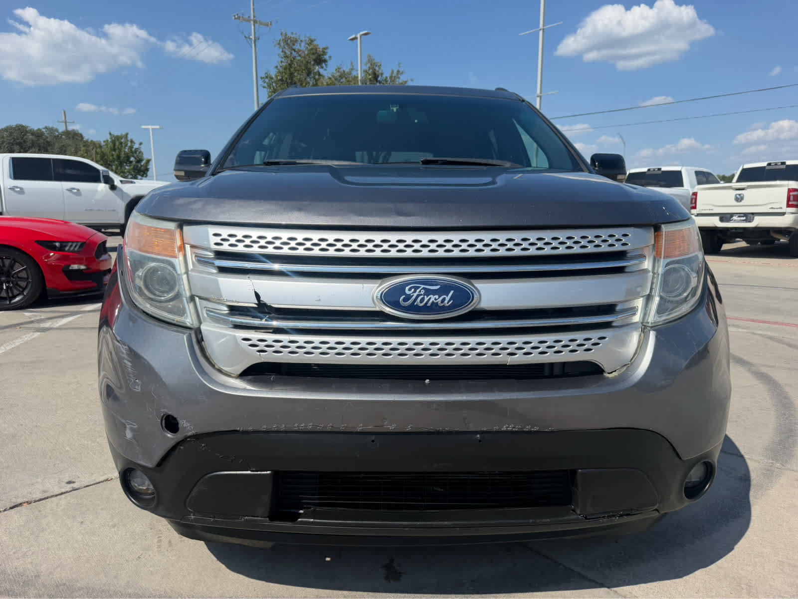 Used 2012 Ford Explorer XLT AWD/4WD image 6