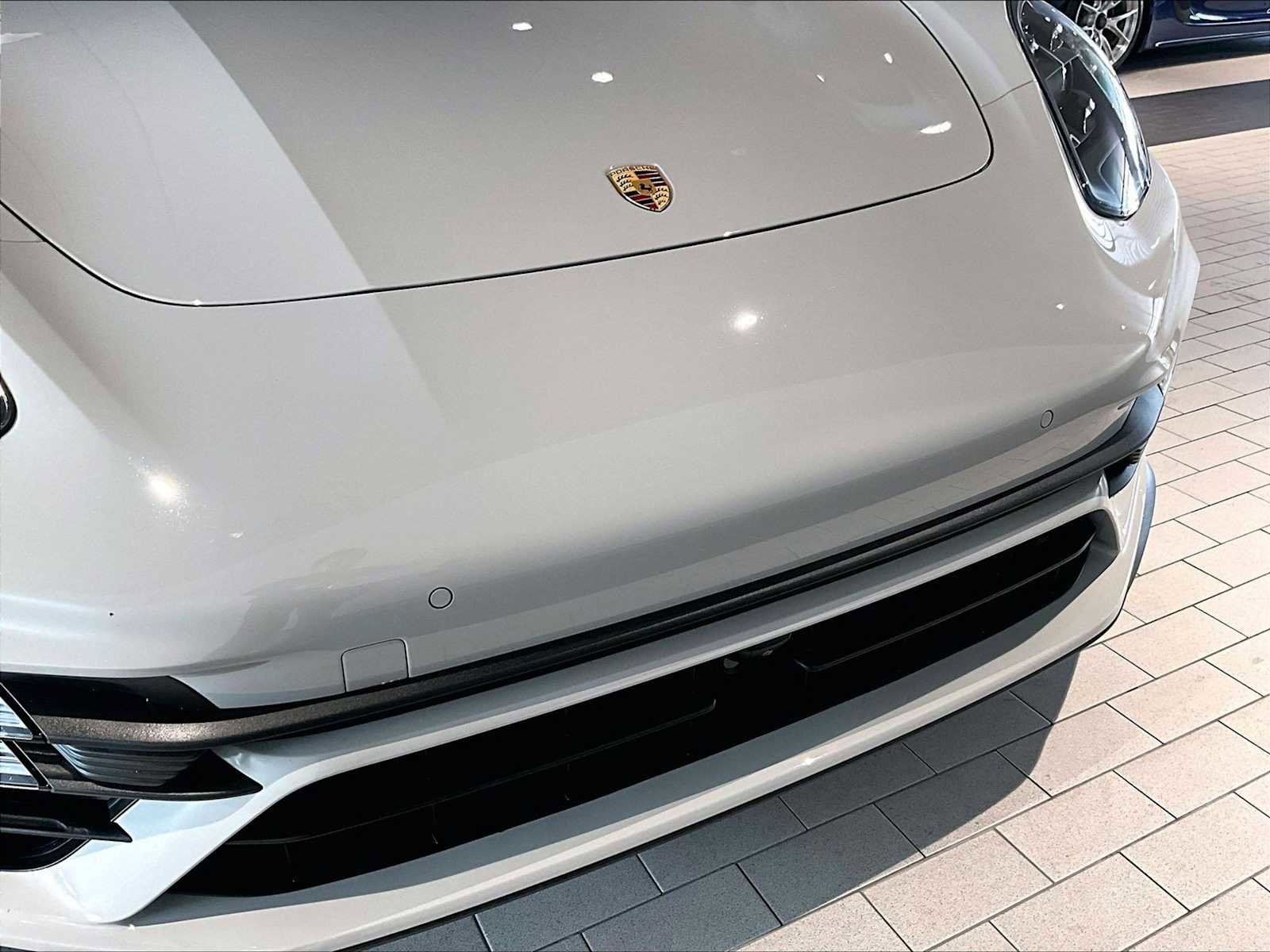 Used 2023 Porsche Panamera Turbo S image 32