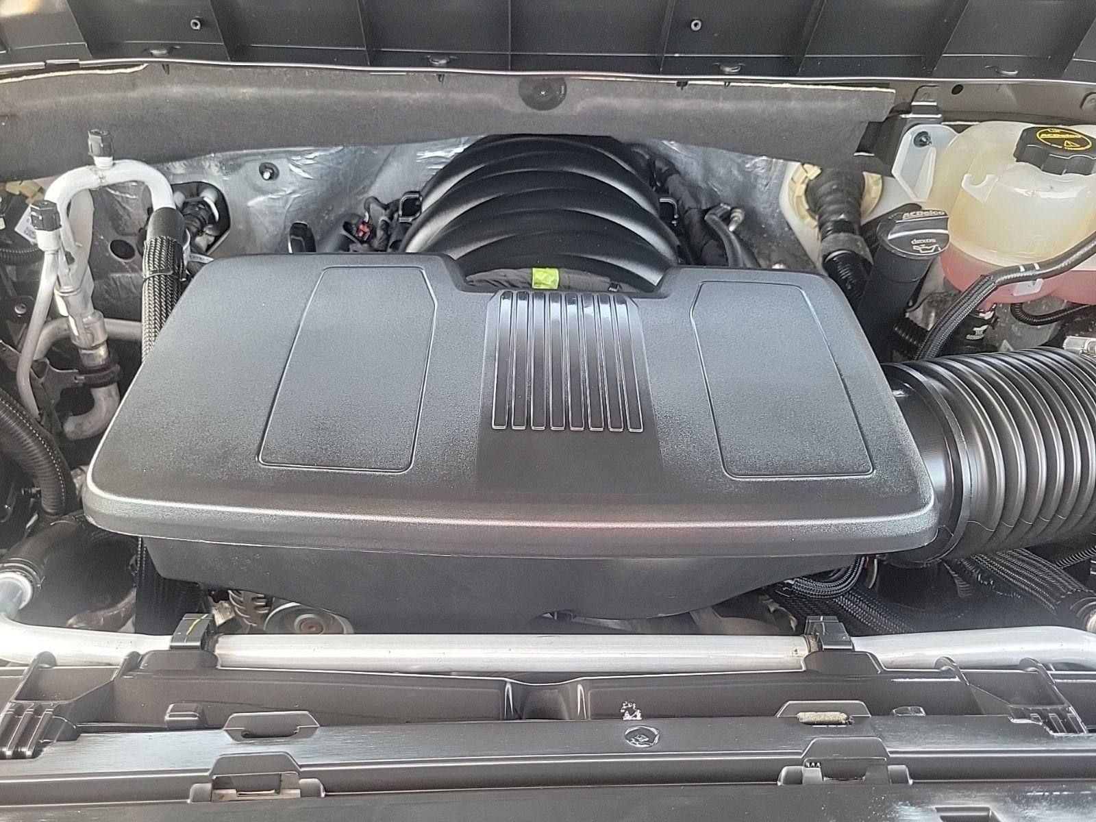 Used 2024 Chevrolet Silverado 1500 High Country w/ Technology Package AWD/4WD image 12