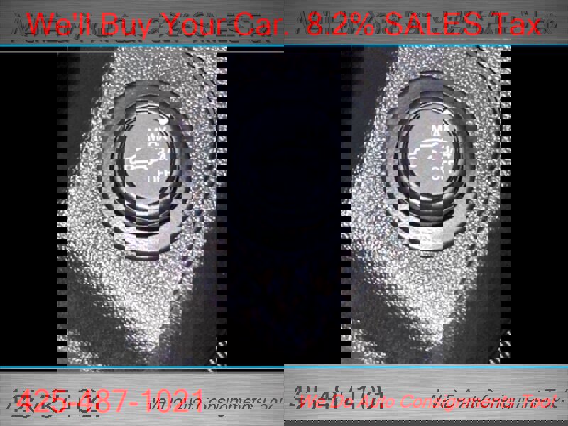 Used 2024 GMC Terrain Denali w/ Denali Premium Package image 32