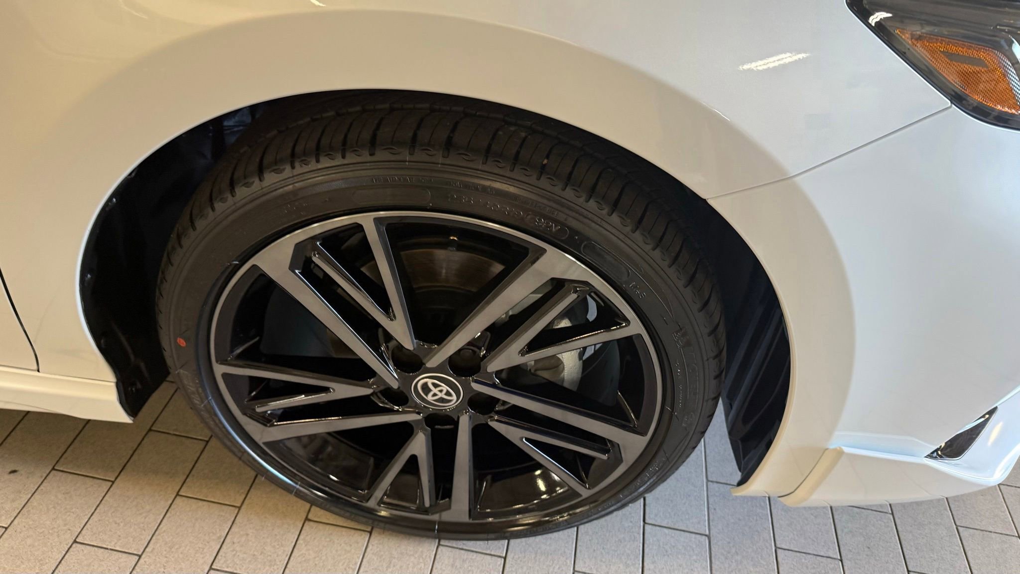 Used 2026 Toyota Camry XSE FWD image 35