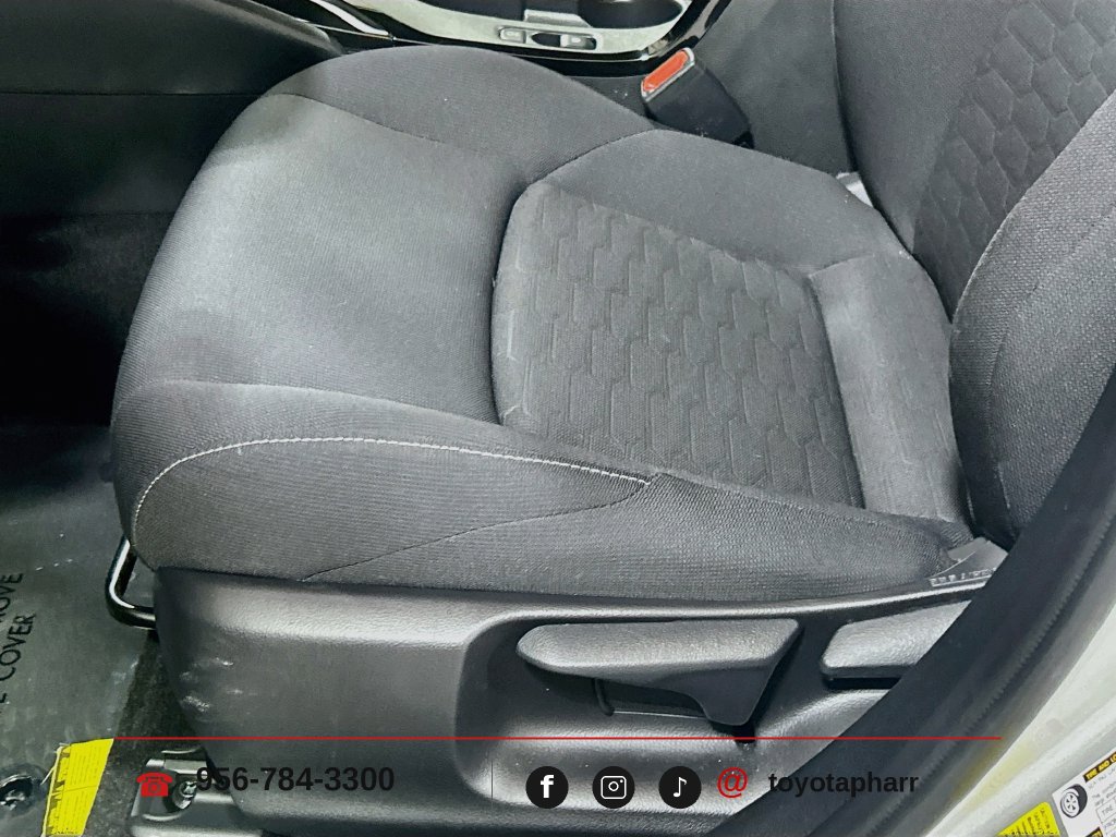 Used 2026 Toyota Corolla SE FWD image 18