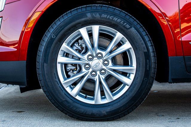 New 2026 Cadillac XT5 Luxury AWD/4WD image 6