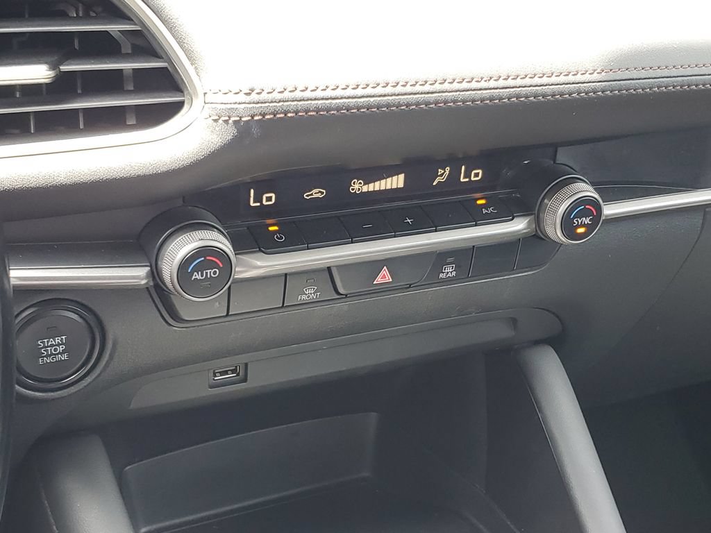 Used 2021 MAZDA MAZDA3 s FWD image 27
