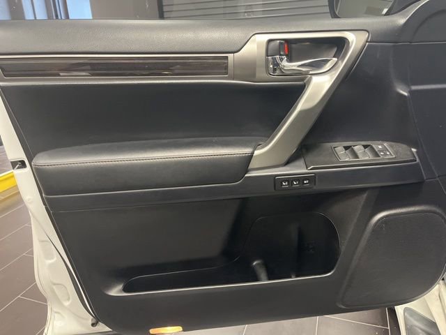 Used 2023 Lexus GX 460 Premium image 10