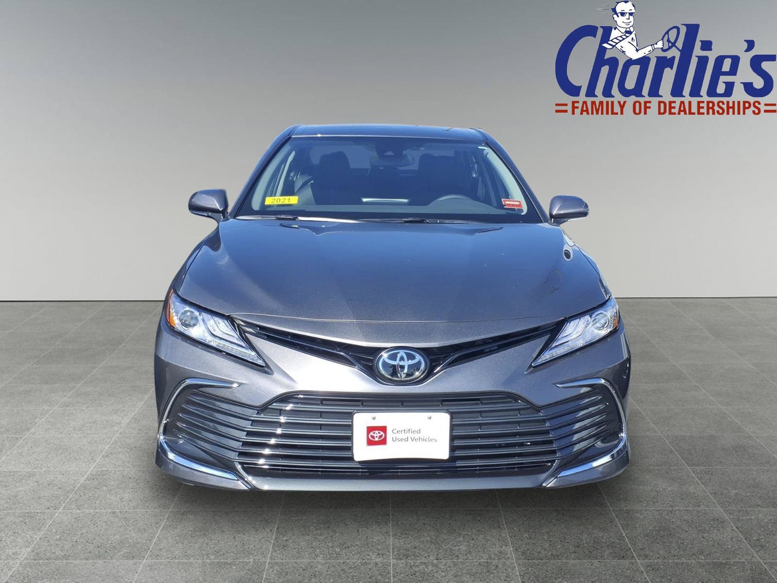 Certified 2021 Toyota Camry XLE AWD/4WD image 2