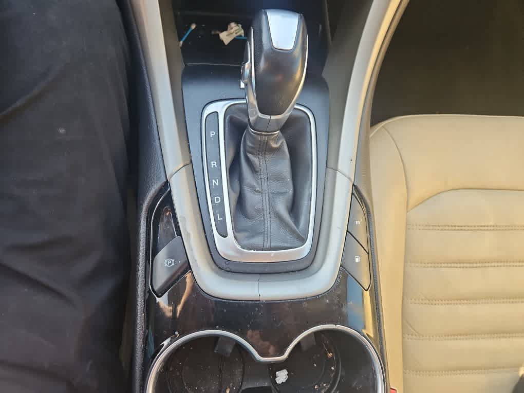 Used 2016 Ford Fusion Energi SE FWD image 18