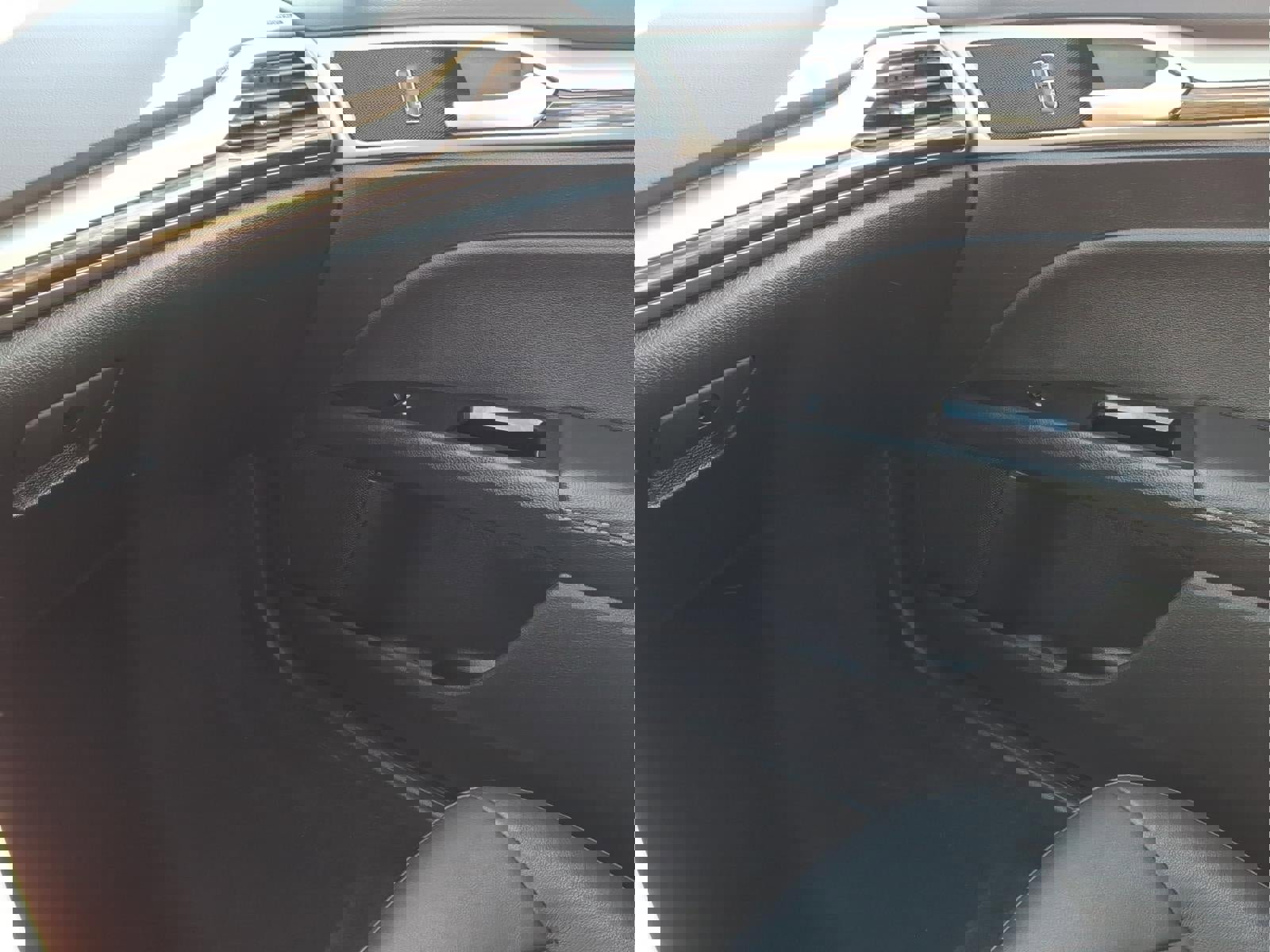 Used 2013 Ford Fusion Energi SE image 22