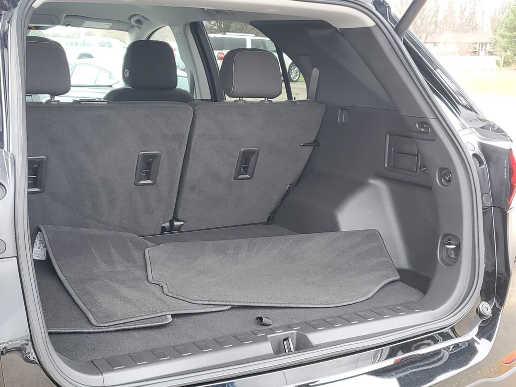 Used 2023 Chevrolet Equinox LT AWD/4WD image 29