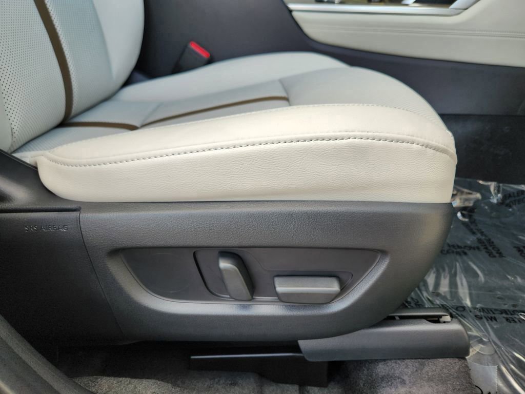 New 2025 MAZDA CX-90 Plug-In Hybrid w/ Premium Plus image 22