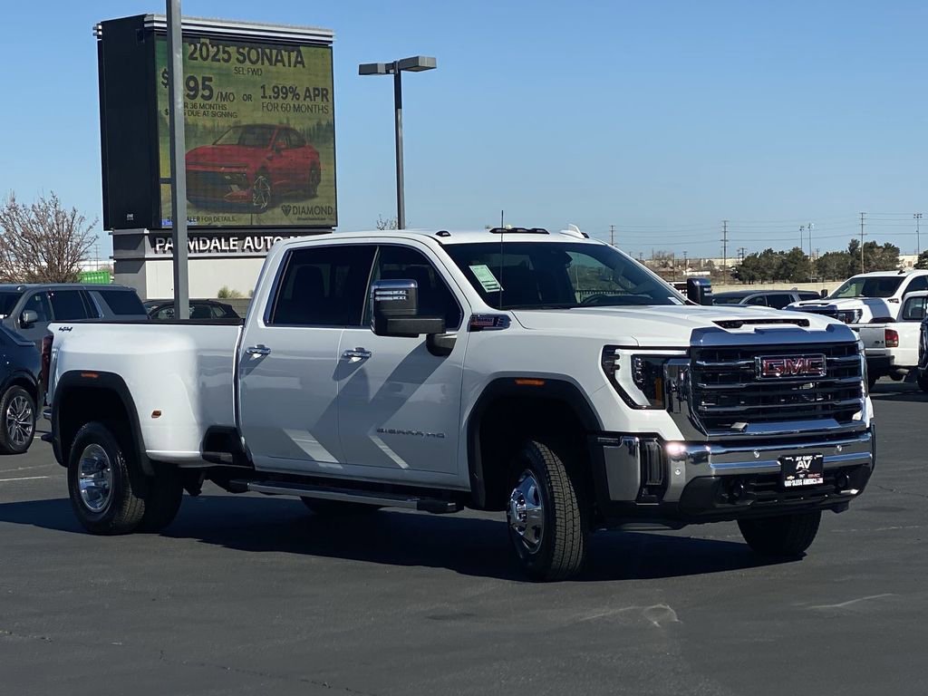 New 2026 GMC Sierra 3500 SLT w/ SLT Convenience Package image 11