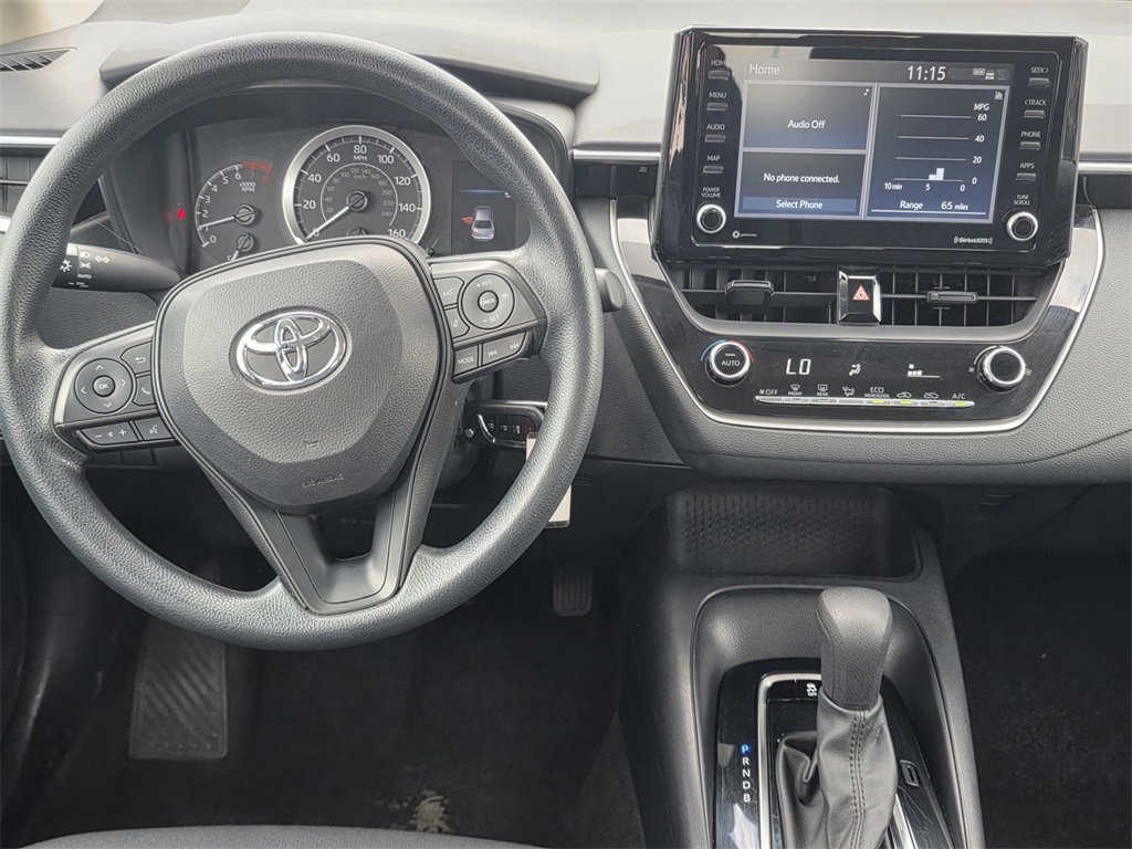 Used 2022 Toyota Corolla LE image 18