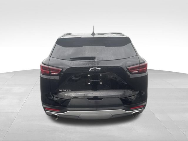 Certified 2024 Chevrolet Blazer LT w/ Convenience Package FWD image 3