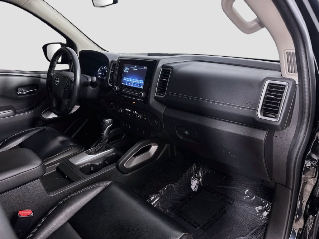 Used 2023 Nissan Frontier SV w/ SV Premium Package AWD/4WD image 34