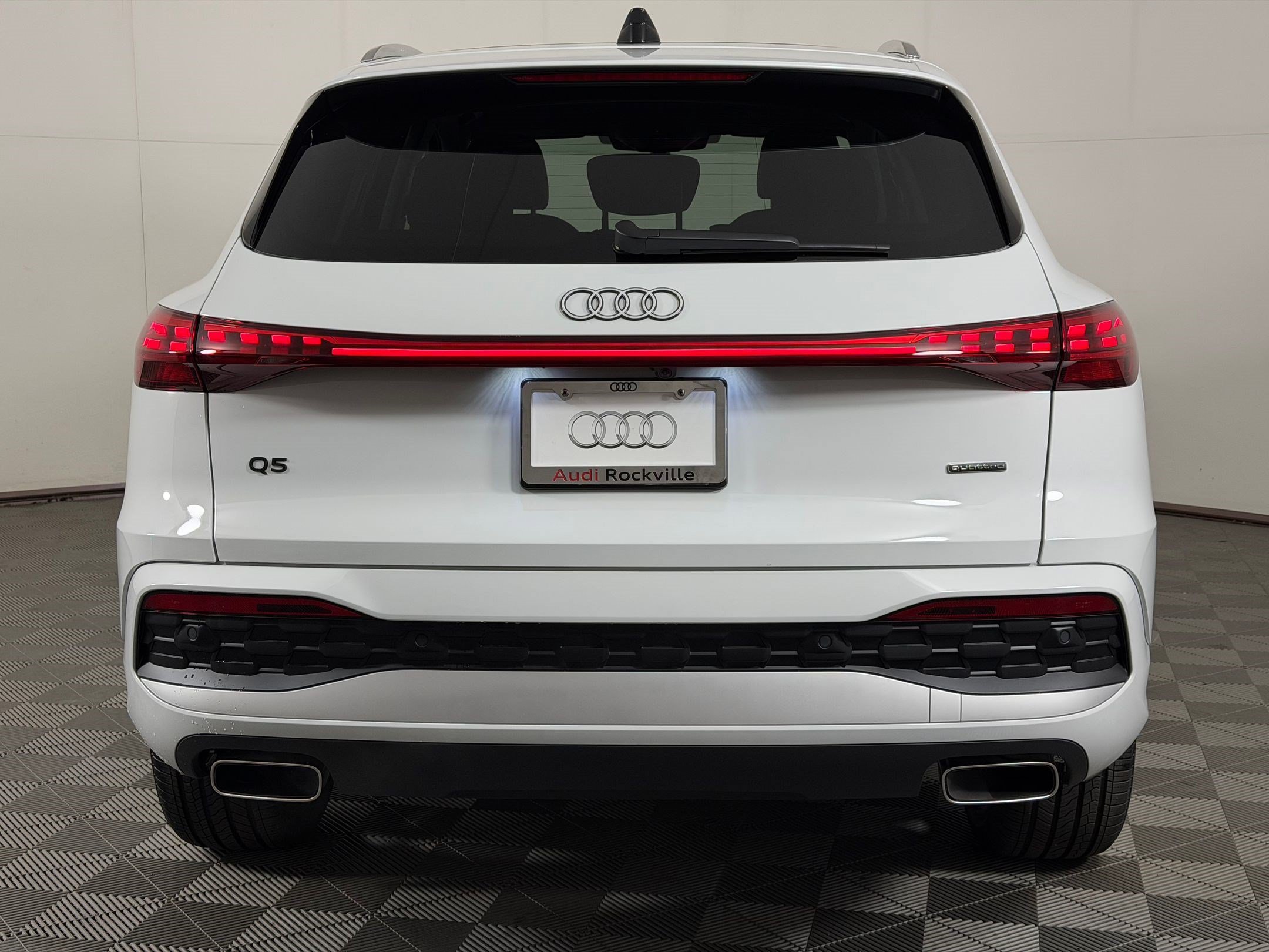 New 2026 Audi Q5 Premium AWD/4WD image 10