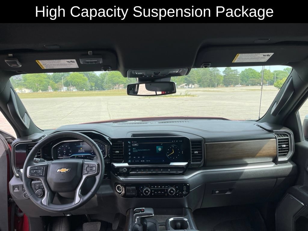 Used 2025 Chevrolet Silverado 1500 High Country AWD/4WD image 13