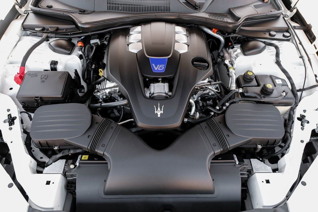 Used 2023 Maserati Ghibli Modena image 46