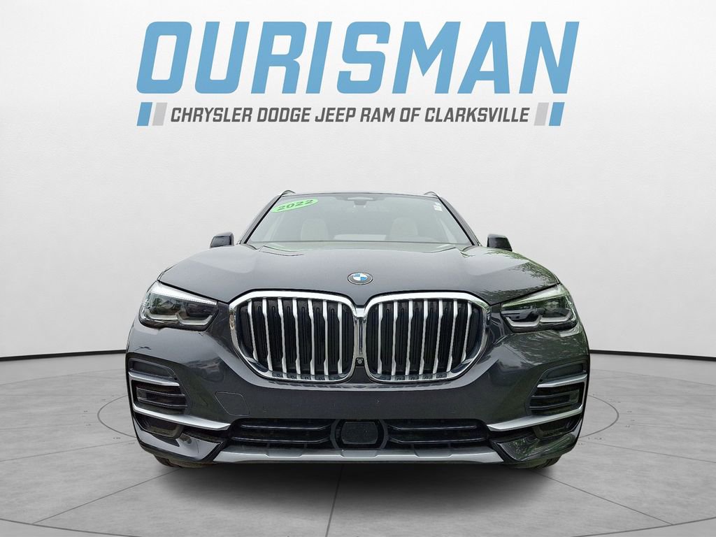 Used 2022 BMW X5 xDrive40i AWD/4WD image 2