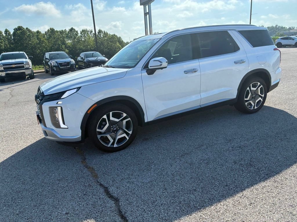 Used 2024 Hyundai Palisade Limited AWD/4WD image 3