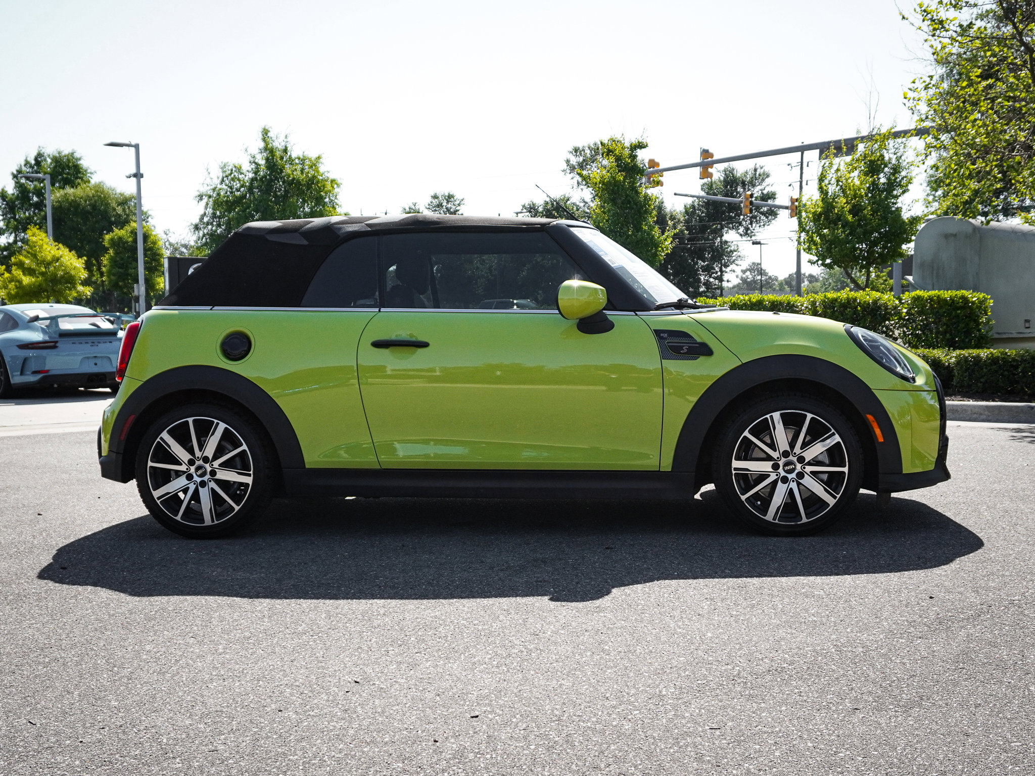 Used 2022 MINI Cooper S w/ Sidewalk Package FWD image 11