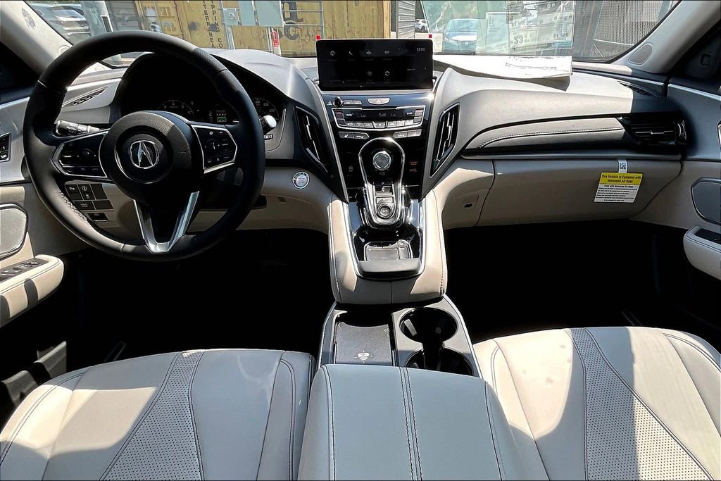 Used 2025 Acura RDX w/ Technology Package image 2