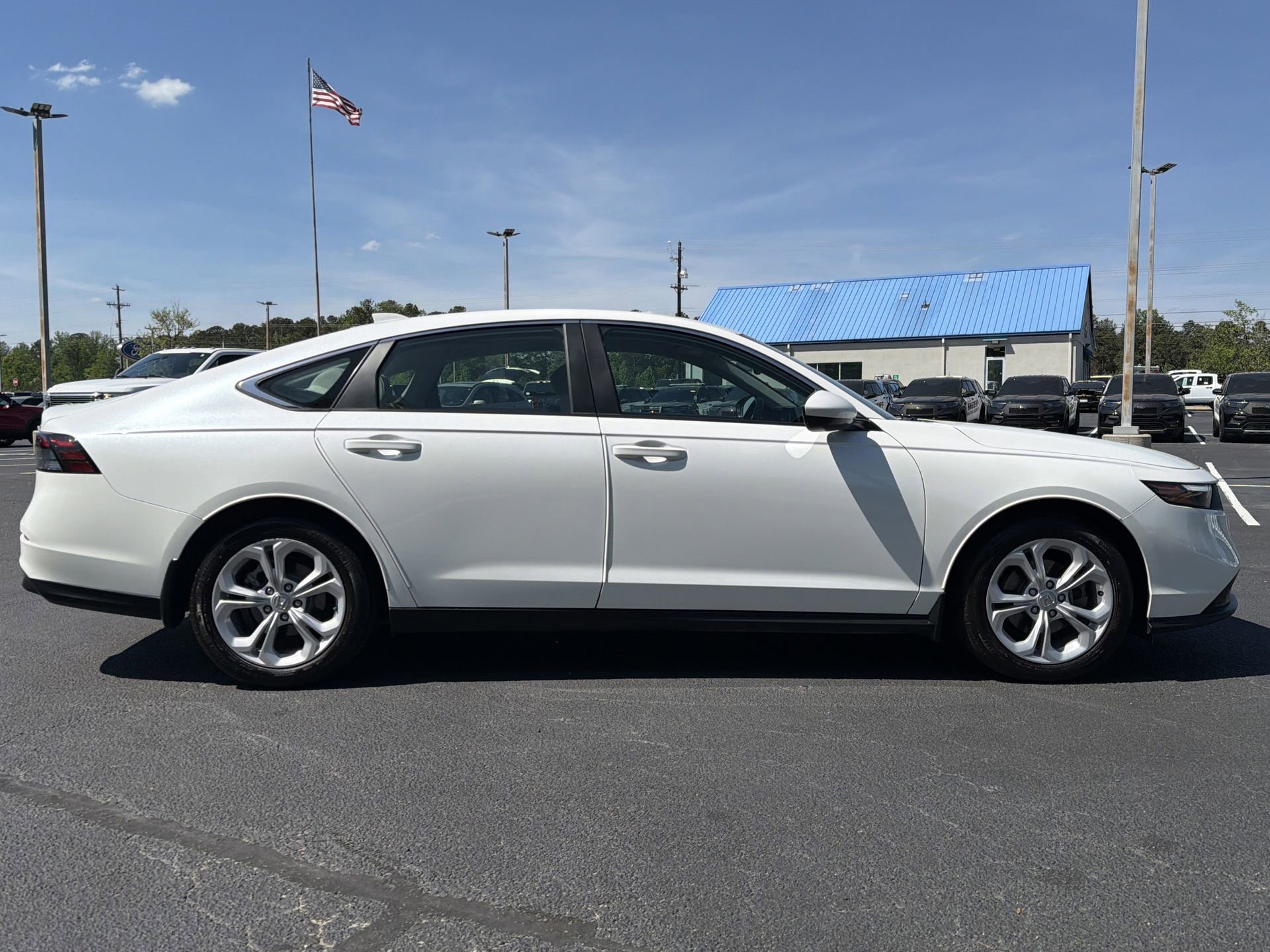 Used 2025 Honda Accord LX image 25
