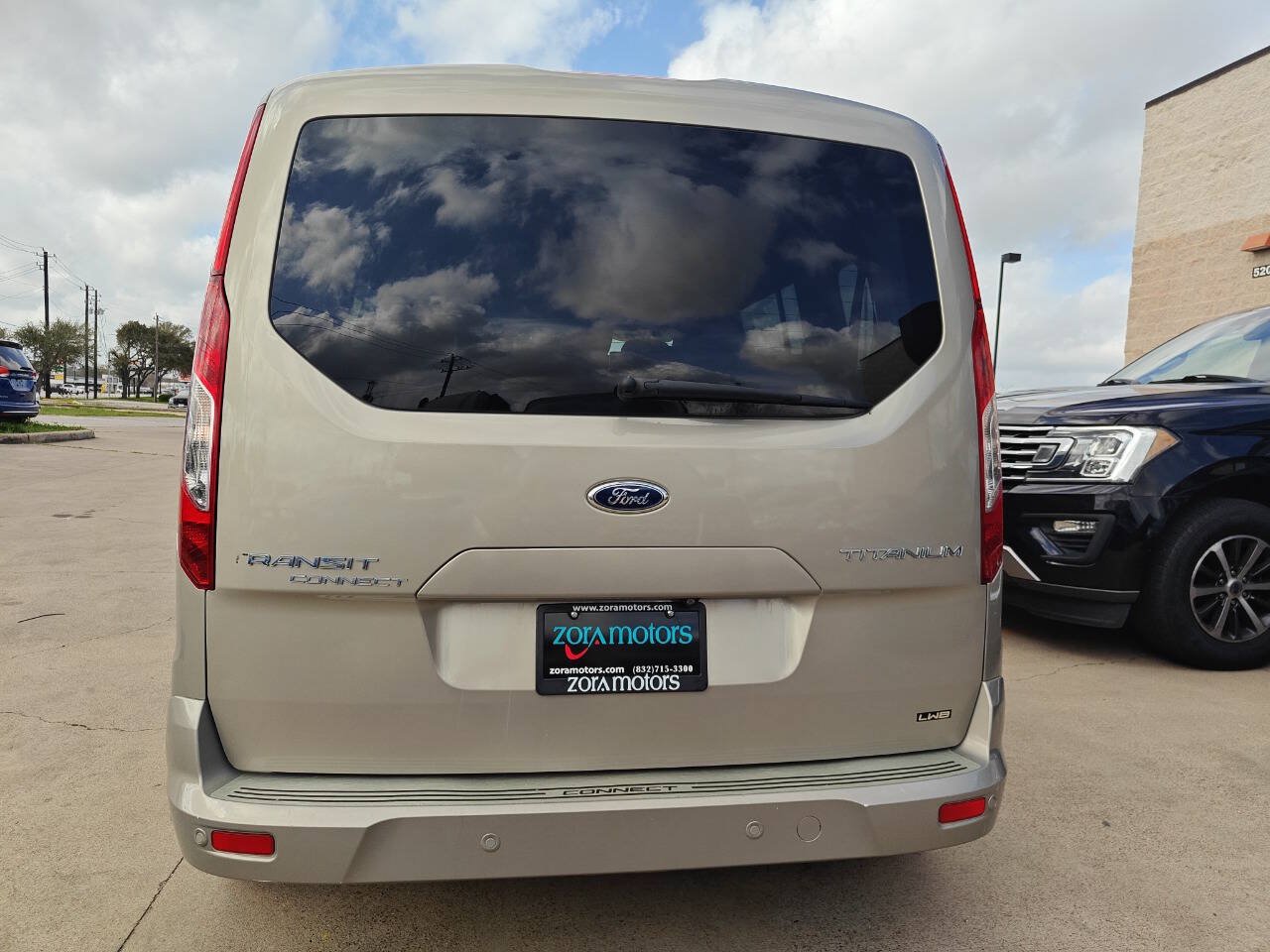 Used 2015 Ford Transit Connect Titanium FWD image 6
