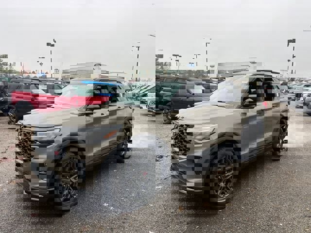 New 2026 Ford Explorer ST w/ Sun And Sound Package image 2