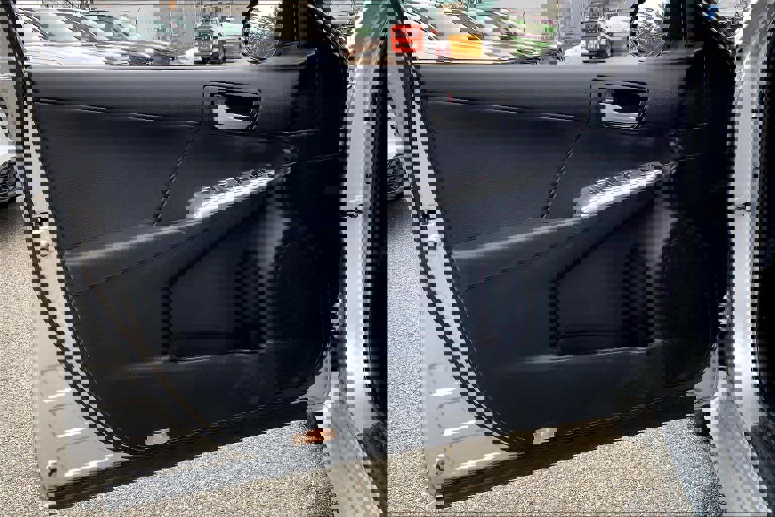 Used 2014 Toyota Camry SE w/ Fleet Convenience Package image 22