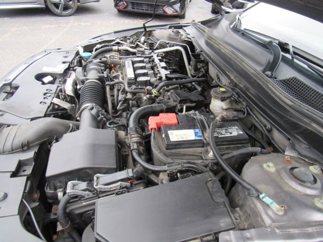 Used 2018 Honda Accord LX image 2