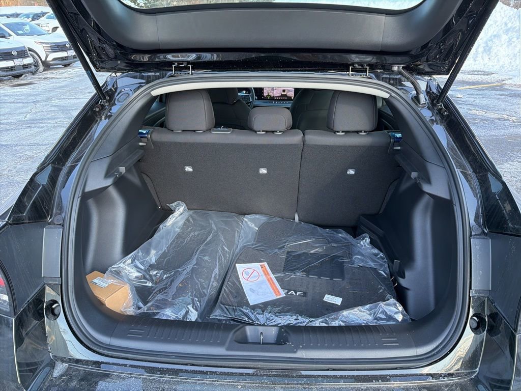 New 2026 Nissan Leaf w/ Floor Mat Package (S+) image 24