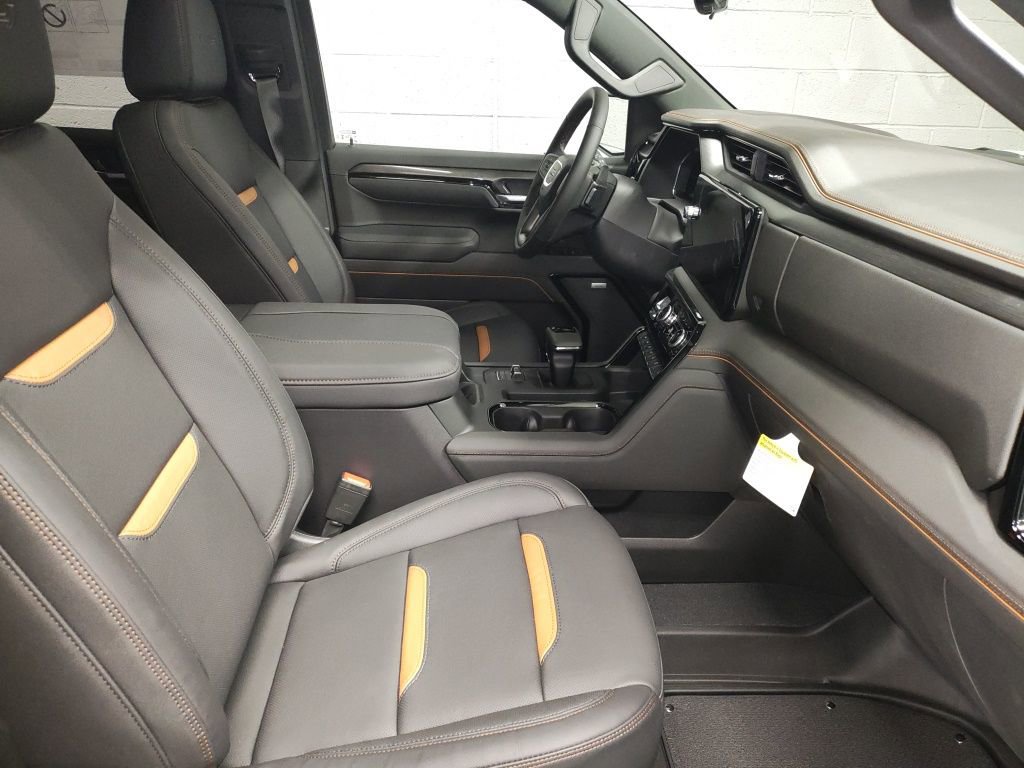 New 2026 GMC Sierra 1500 AT4 w/ AT4 Premium Package image 7