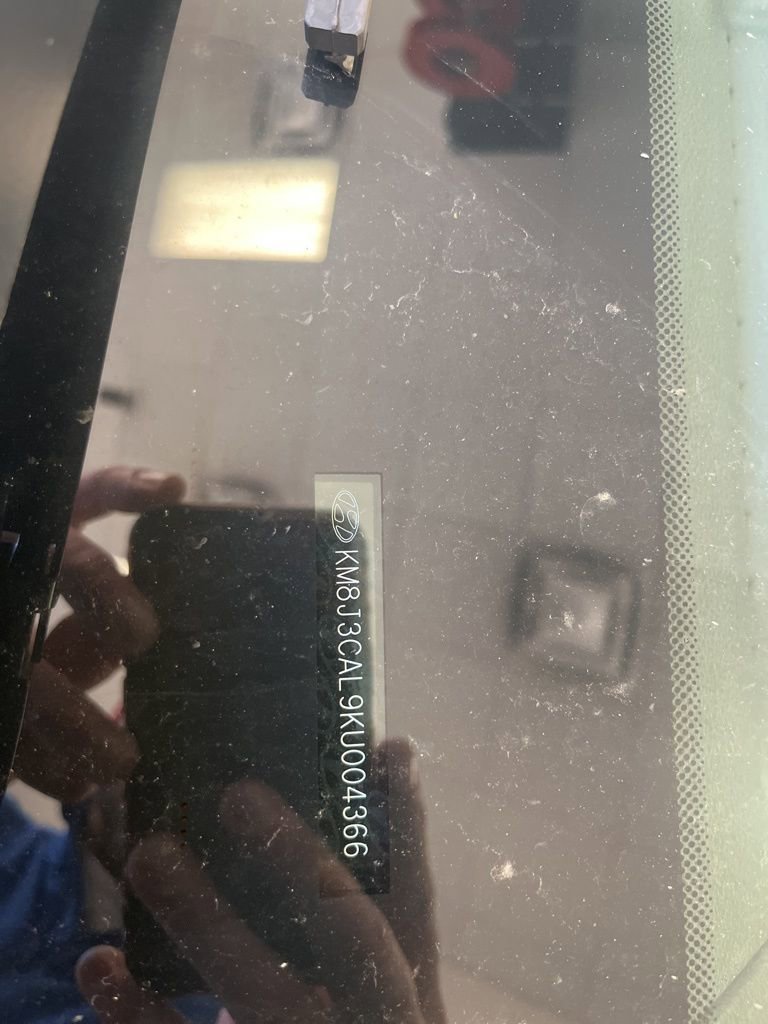 Used 2019 Hyundai Tucson SEL image 1