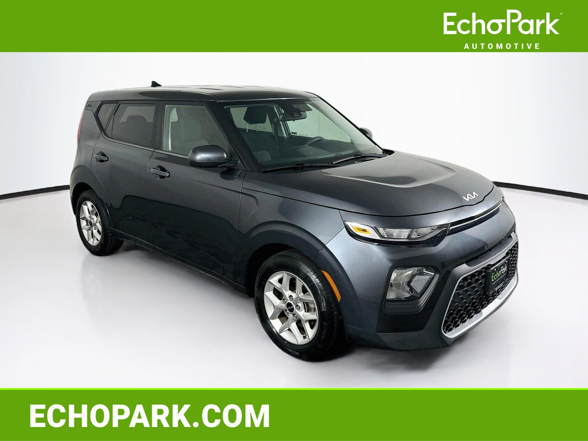 Used 2022 Kia Soul LX w/ Technology Package FWD image 1