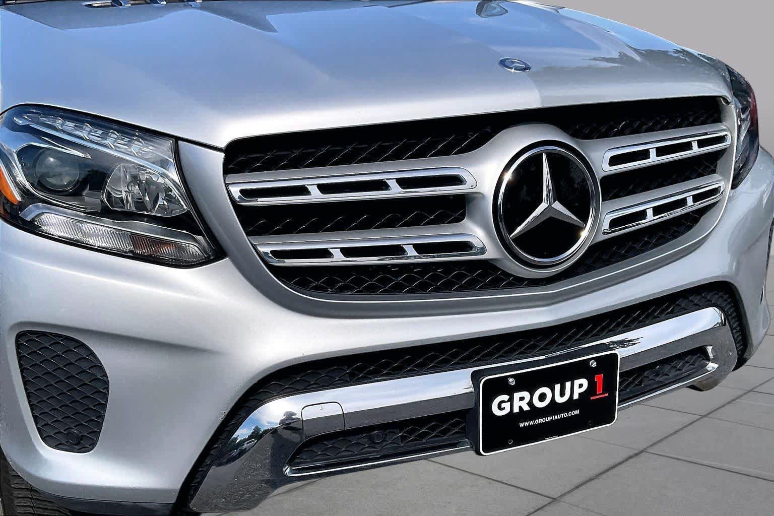 Used 2017 Mercedes-Benz GLS 450 4MATIC image 32