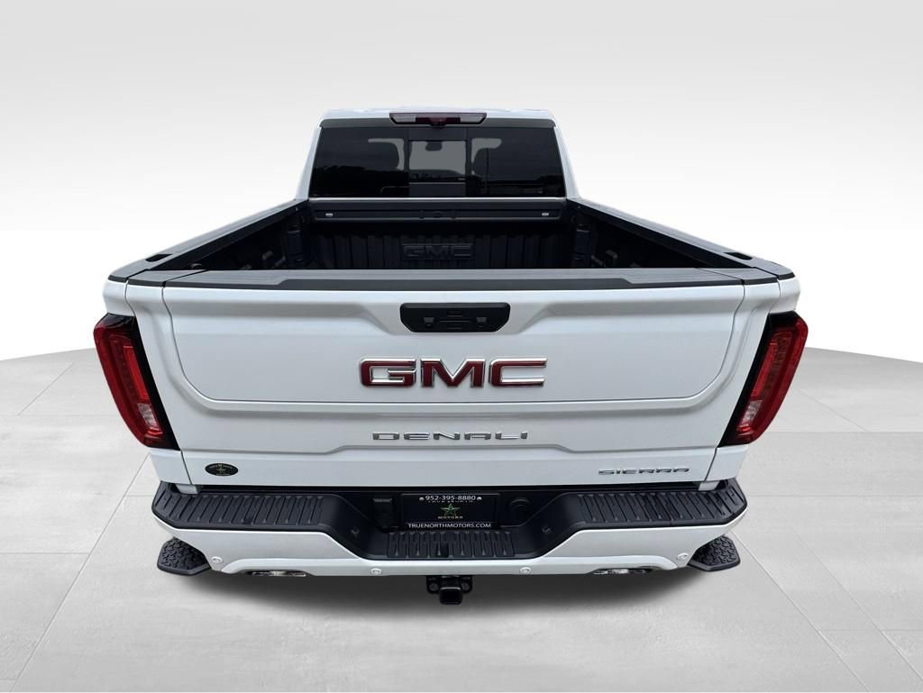 Used 2025 GMC Sierra 1500 Denali AWD/4WD image 9