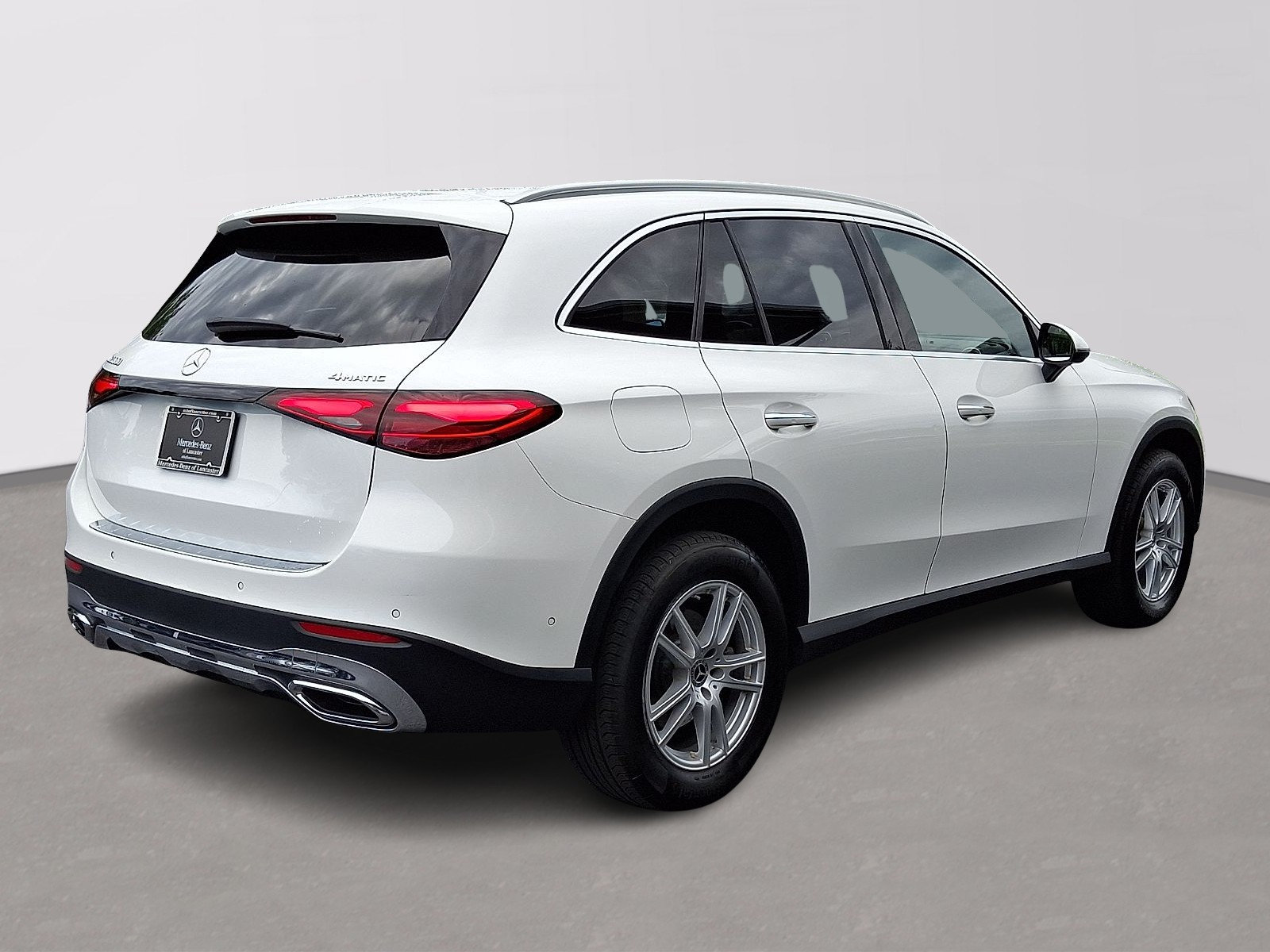 Certified 2023 Mercedes-Benz GLC 300 4MATIC image 4
