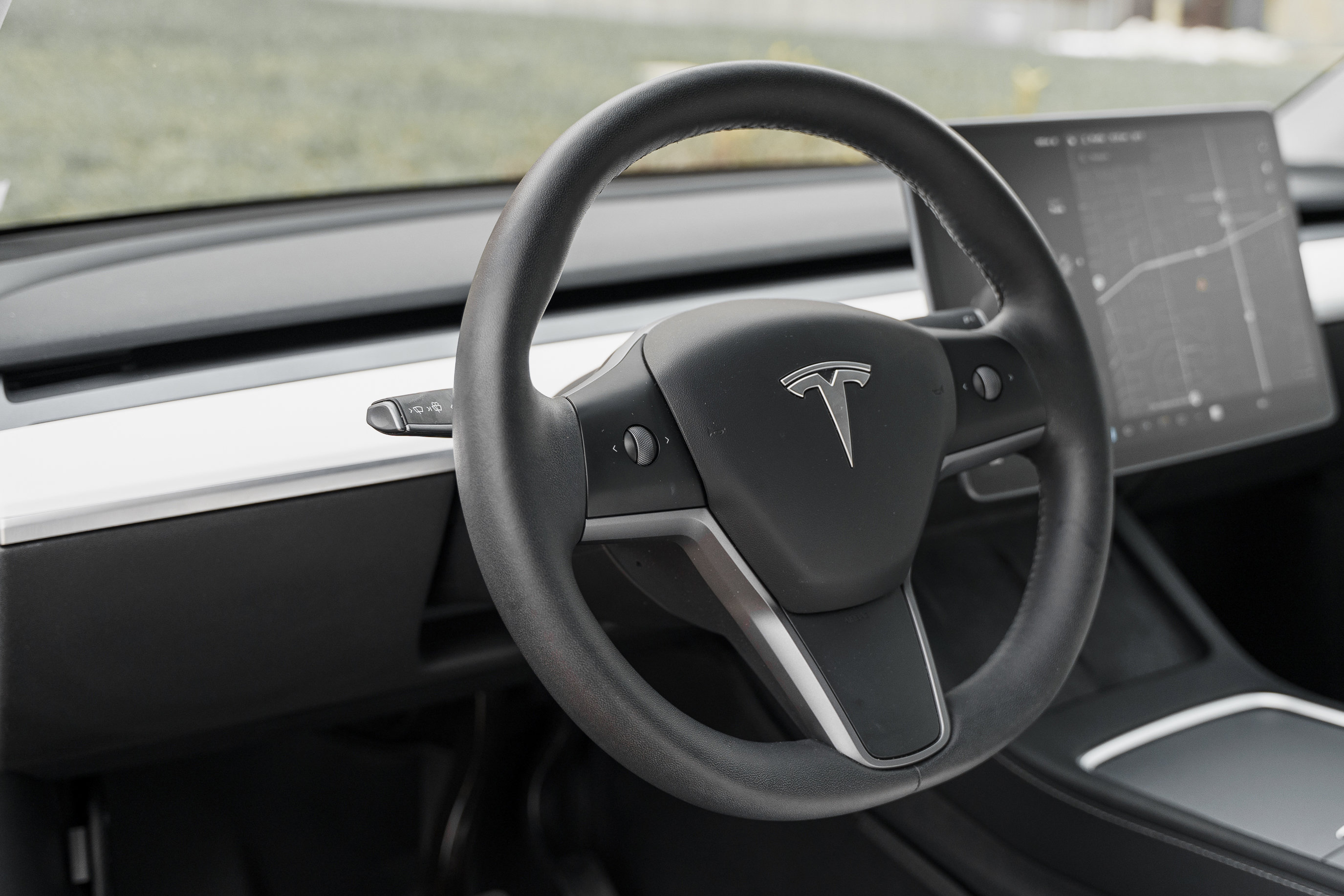 Used 2022 Tesla Model Y Long Range image 10