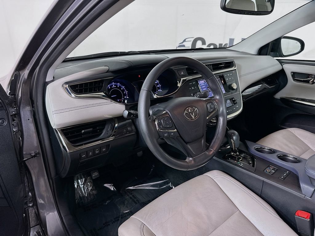 Used 2013 Toyota Avalon Limited FWD image 10