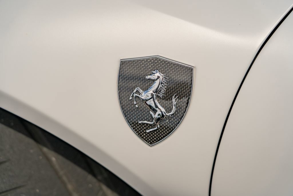 Used 2024 Ferrari SF90 Spider AWD/4WD image 6