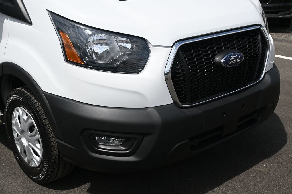 Used 2024 Ford Transit 250 Low Roof w/ Exterior Upgrade Package image 28