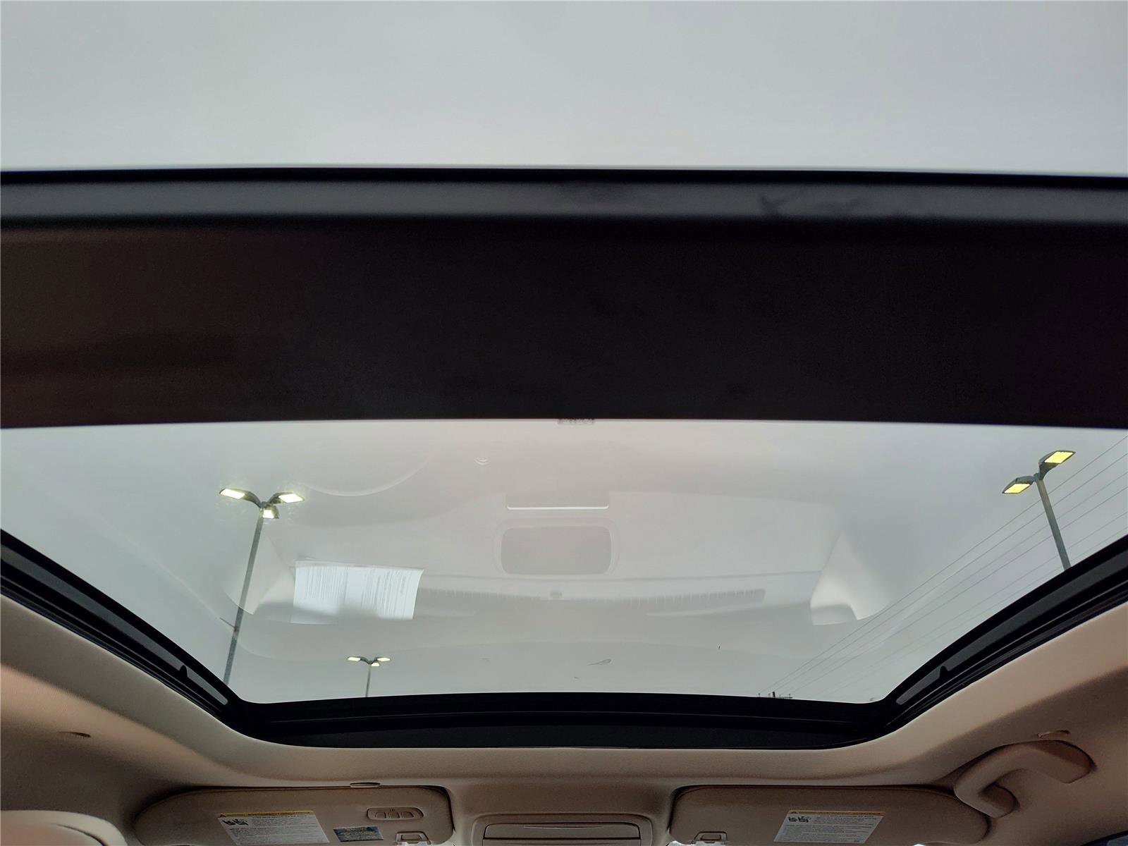 Used 2022 Lincoln Corsair Reserve image 22